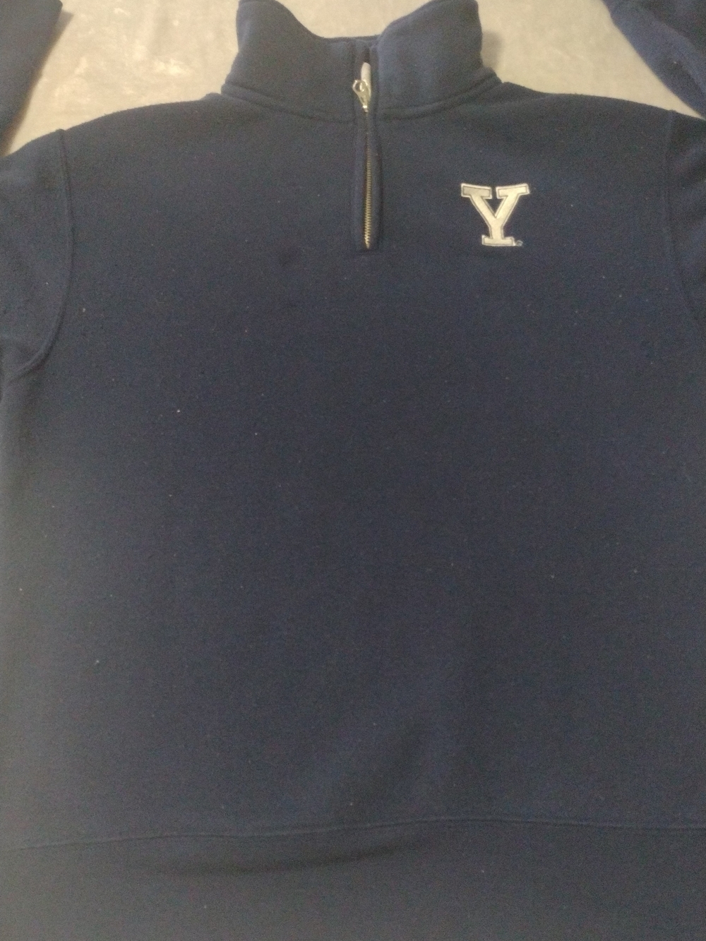Yale Bulldogs Navy Quarter-Zip Hoodie with White 'Y' Patch